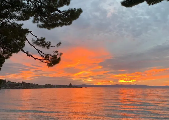 Апартаменты Lora *