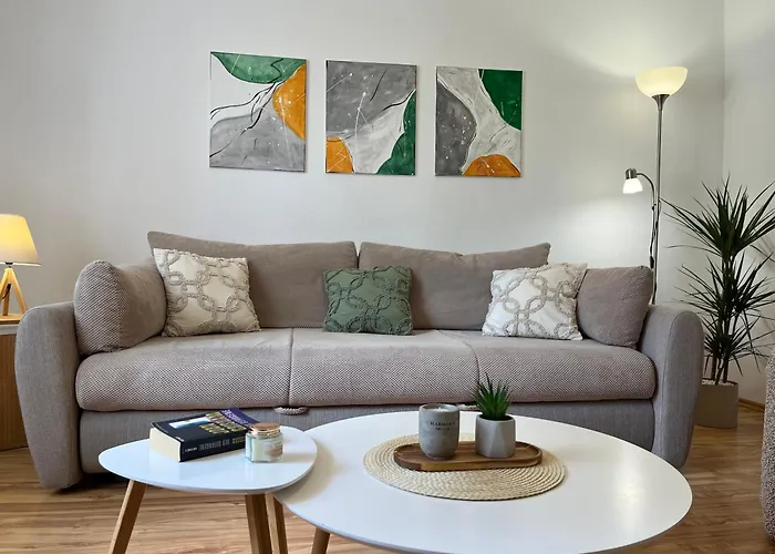 Apartment Lora *
