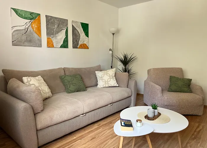 Lora Апартаменты Макарска