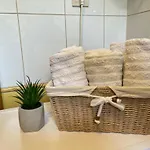 Lora Apartman